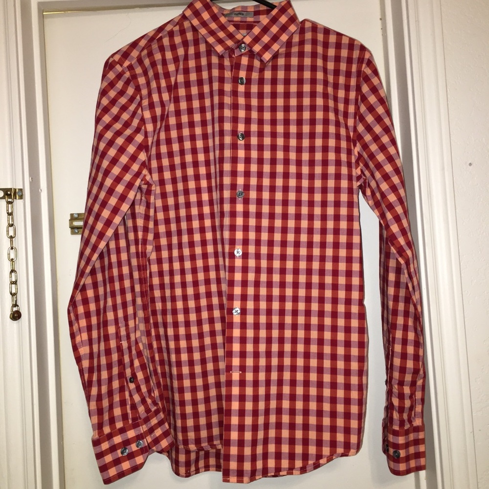 Express fitted button down